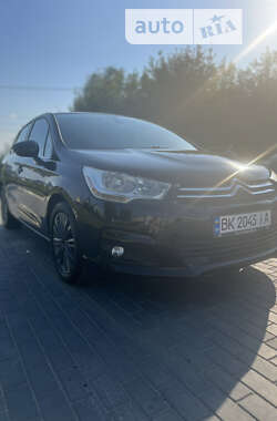 Хэтчбек Citroen C4 2012 в Ровно