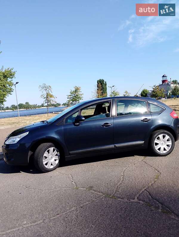 Хетчбек Citroen C4 2008 в Черкасах