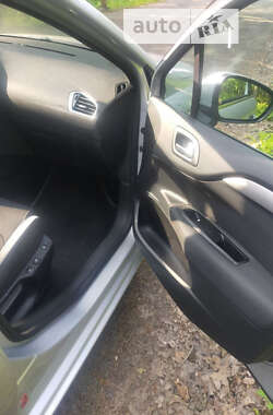 Хэтчбек Citroen C4 2012 в 