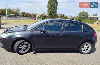 Хэтчбек Citroen C4 2006 в 