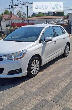 Хэтчбек Citroen C4 2013 в 