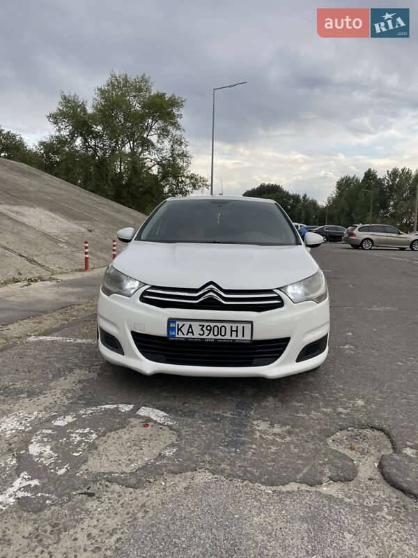 Хэтчбек Citroen C4 2012 в Киеве фото 8 Хэтчбек Citroen C4 2012 в Киеве