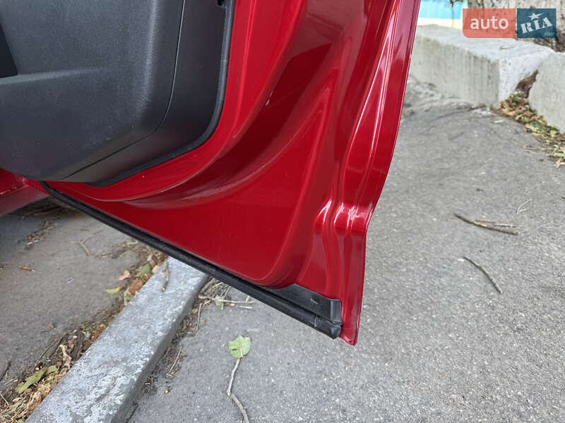 Хэтчбек Citroen C4 2012 в Павлограде