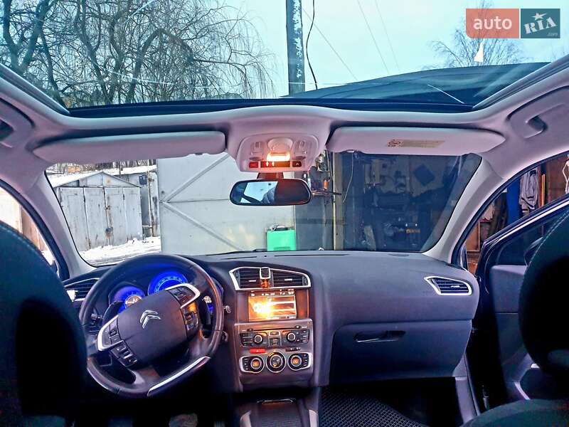 Хэтчбек Citroen C4 2011 в Ивано-Франковске фото 2 Хэтчбек Citroen C4 2011 в Ивано-Франковске