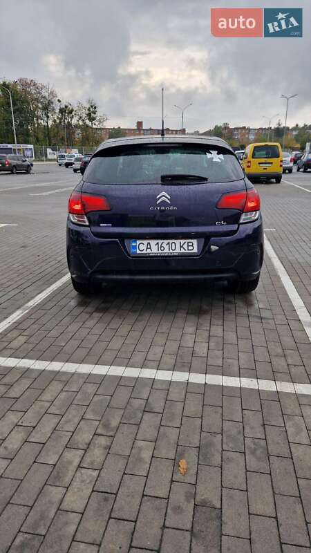 Хетчбек Citroen C4 2015 в Умані