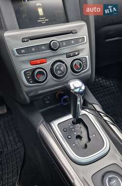Хэтчбек Citroen C4 2015 в 