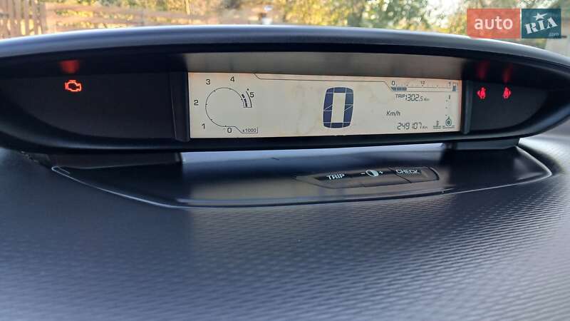 Хетчбек Citroen C4 2010 в Жовкві