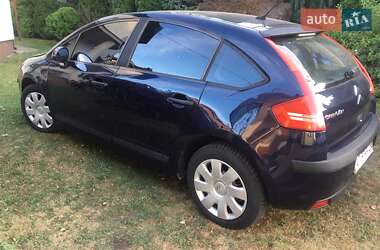 Хэтчбек Citroen C4 2006 в 