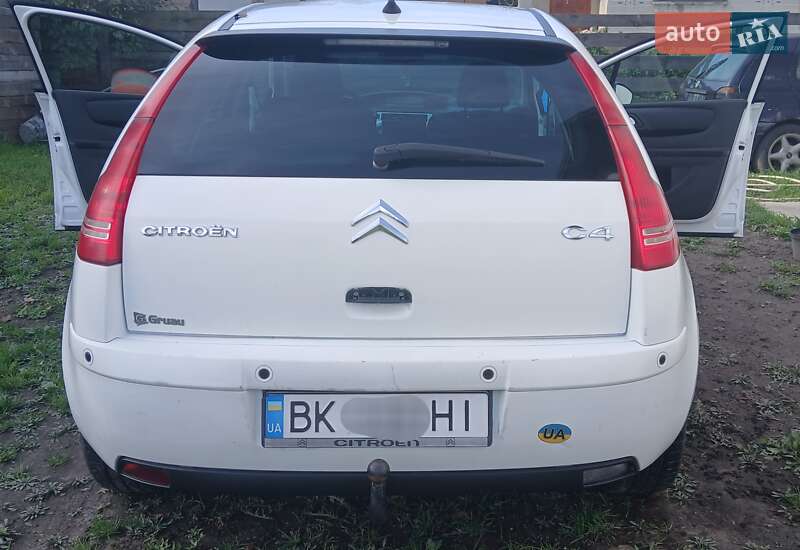 Хетчбек Citroen C4 2010 в Жовкві