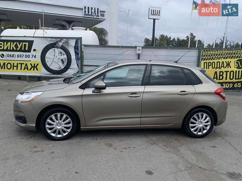 Citroen C4 2011