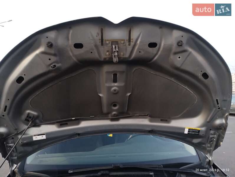 Хэтчбек Citroen C4 2015 в Киеве фото 21 Хэтчбек Citroen C4 2015 в Киеве