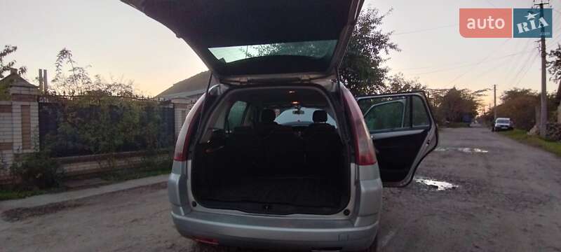Хэтчбек Citroen C4 2009 в Измаиле