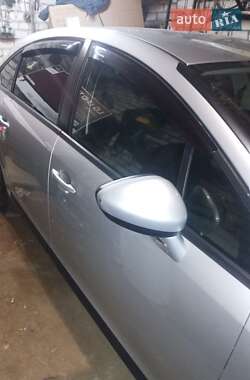 Хэтчбек Citroen C4 2010 в 