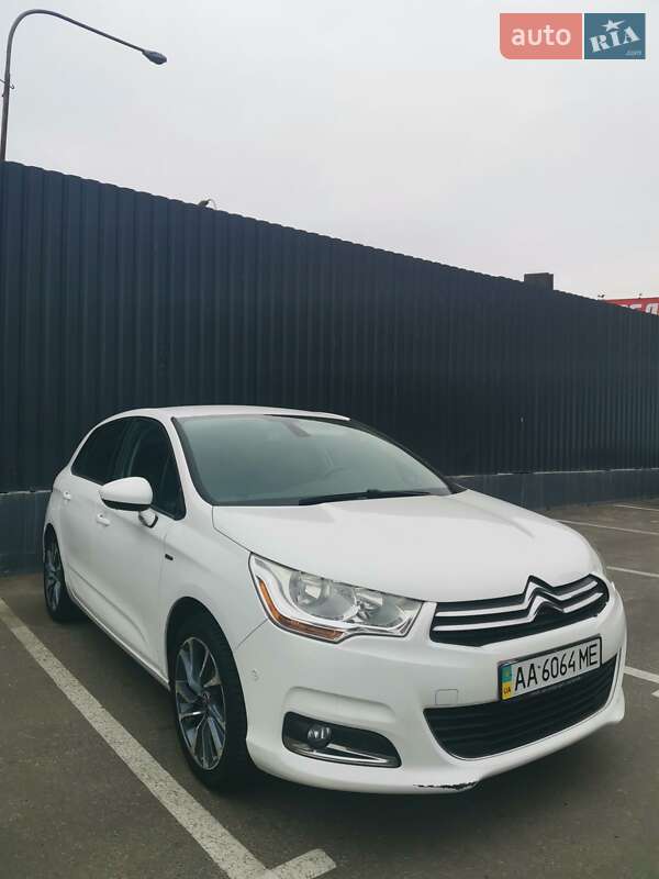 Хетчбек Citroen C4 2012 в Києві