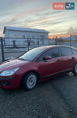 Хэтчбек Citroen C4 2009 в Надворной