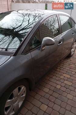 Хэтчбек Citroen C4 2006 в 