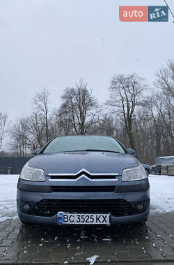 Хэтчбек Citroen C4 2004 в 