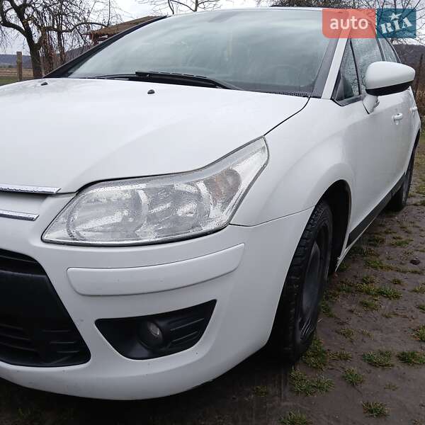 Хетчбек Citroen C4 2010 в Жовкві