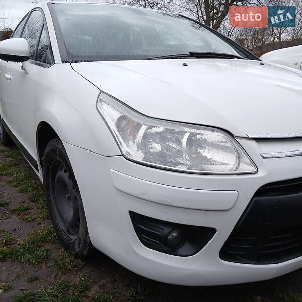 Хетчбек Citroen C4 2010 в Жовкві