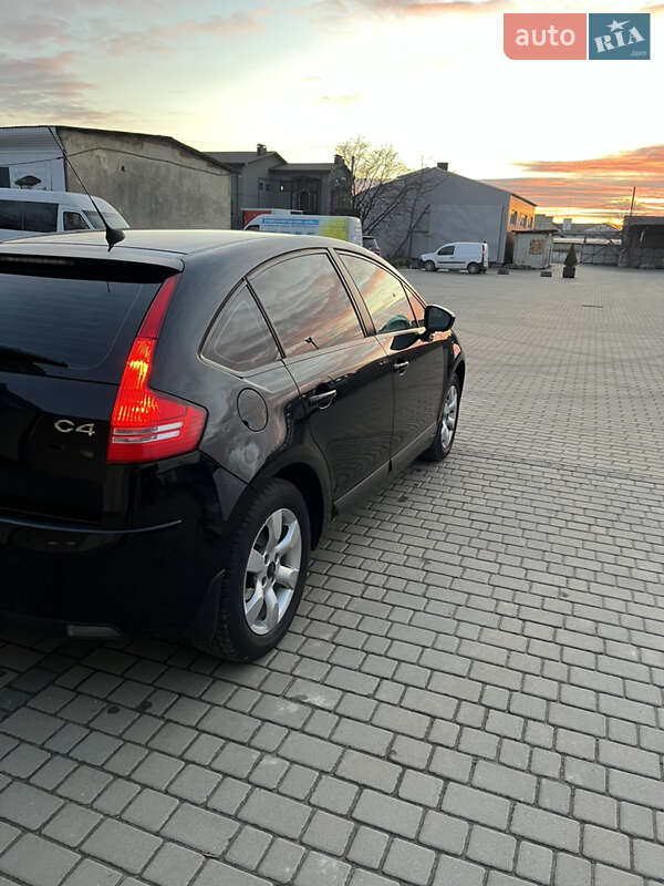 Хетчбек Citroen C4 2010 в Калуші