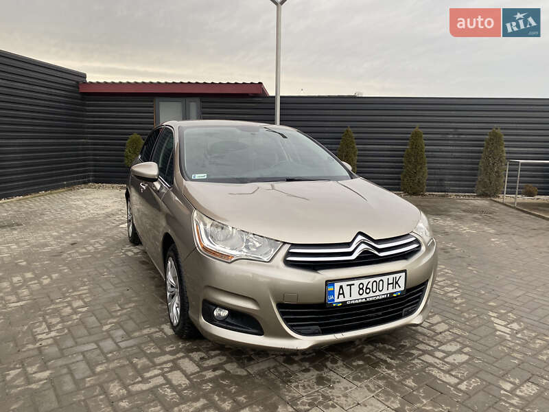 Хетчбек Citroen C4 2011 в Івано-Франківську
