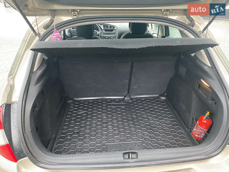 Хетчбек Citroen C4 2011 в Івано-Франківську
