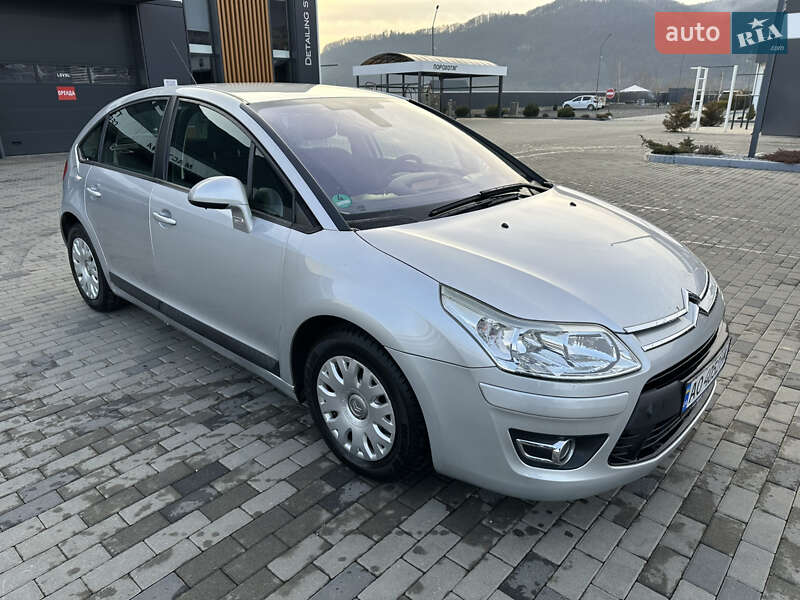 Хэтчбек Citroen C4 2008 в Хусте