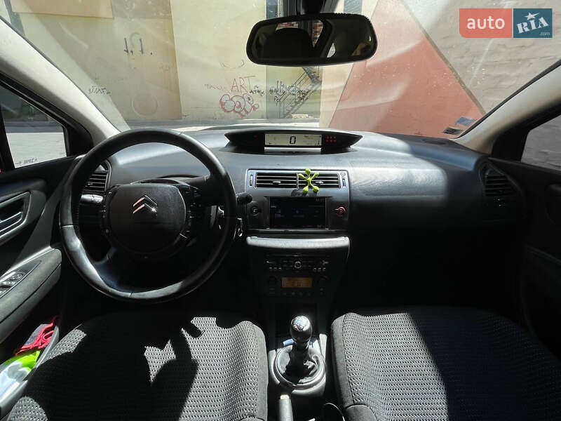 Хетчбек Citroen C4 2010 в Івано-Франківську