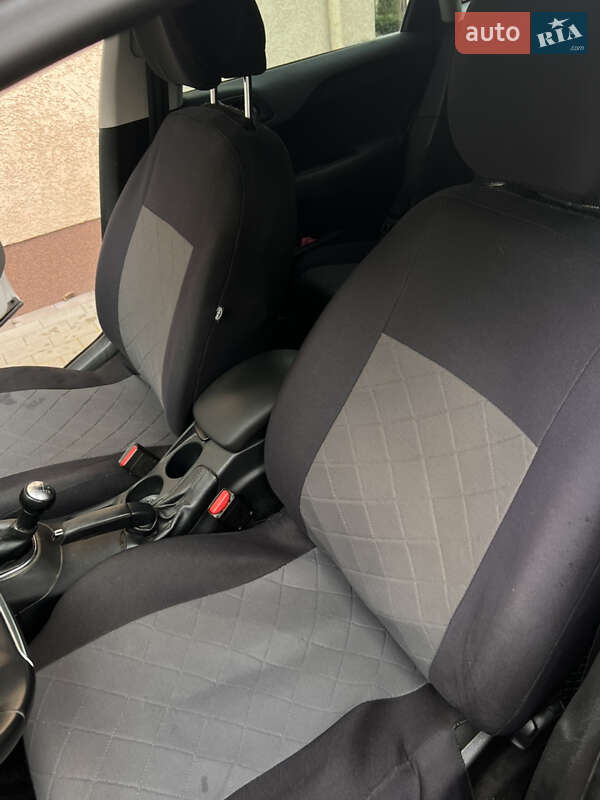 Хэтчбек Citroen C4 2011 в Ивано-Франковске фото 9 Хэтчбек Citroen C4 2011 в Ивано-Франковске