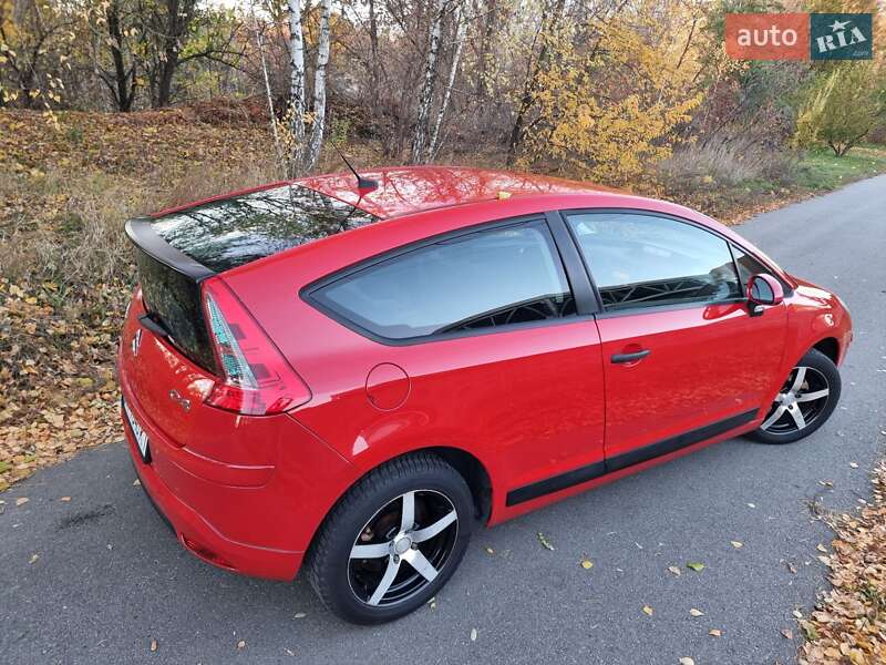Купе Citroen C4 2008 в Киеве фото 16 Купе Citroen C4 2008 в Киеве