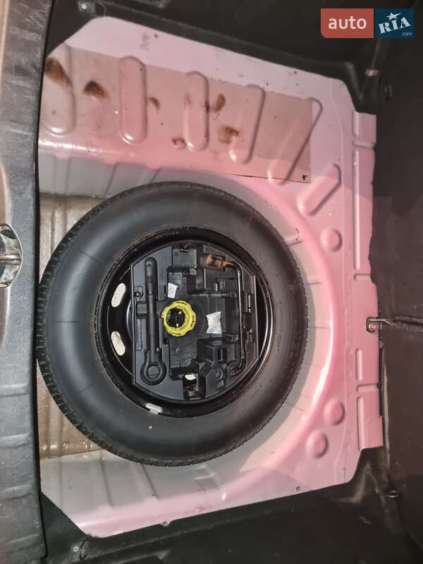 Купе Citroen C4 2008 в Киеве фото 30 Купе Citroen C4 2008 в Киеве