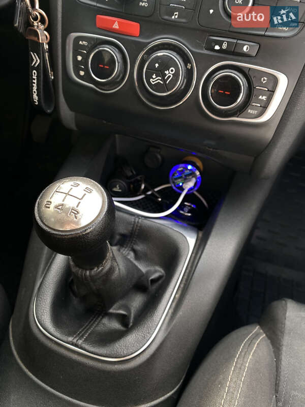 Седан Citroen C4 2013 в Полтаві фото 16 Седан Citroen C4 2013 в Полтаві