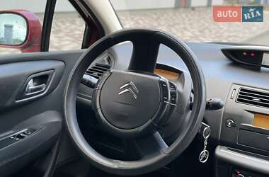 Хэтчбек Citroen C4 2005 в 