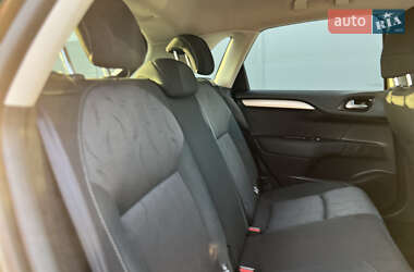 Хетчбек Citroen C4 2013 в 