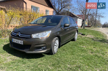 Хэтчбек Citroen C4 2014 в 