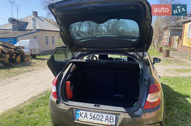 Хэтчбек Citroen C4 2014 в 