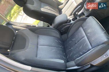 Хэтчбек Citroen C4 2014 в 