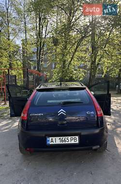 Хетчбек Citroen C4 2006 в 