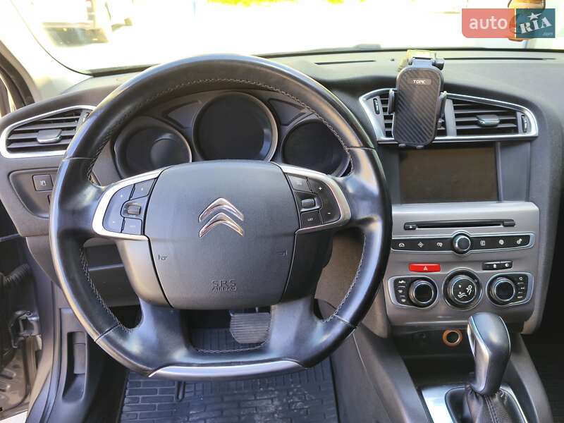 Хэтчбек Citroen C4 2015 в Днепре