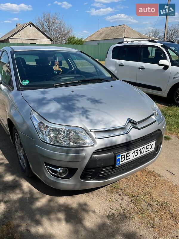 Седан Citroen C4 2010 в Вознесенске