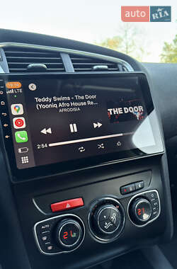 Хетчбек Citroen C4 2013 в 