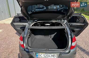 Седан Citroen C4 2012 в 