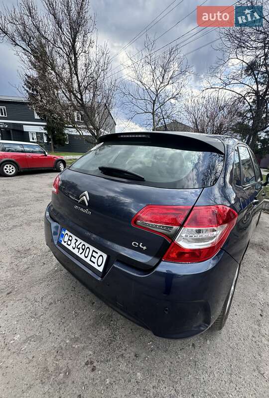 Хетчбек Citroen C4 2012 в Лохвиці