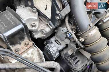 Хэтчбек Citroen C4 2013 в 
