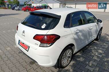 Хэтчбек Citroen C4 2016 в 