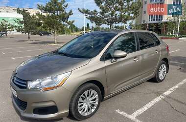 Хэтчбек Citroen C4 2013 в 