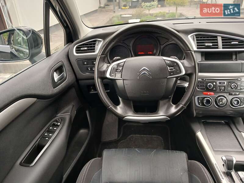 Хэтчбек Citroen C4 2013 в Кицмани