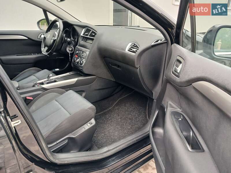 Хэтчбек Citroen C4 2013 в Кицмани