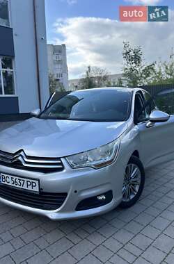 Хэтчбек Citroen C4 2011 в 
