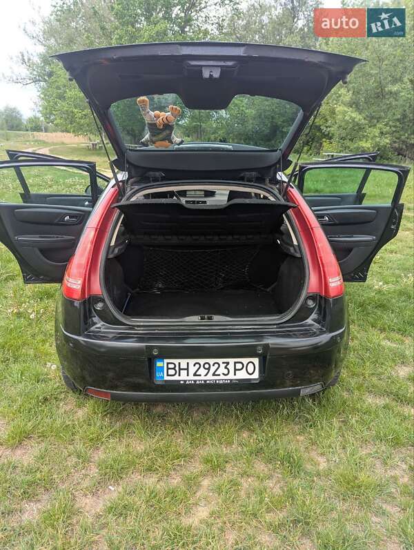 Хэтчбек Citroen C4 2007 в Саврани